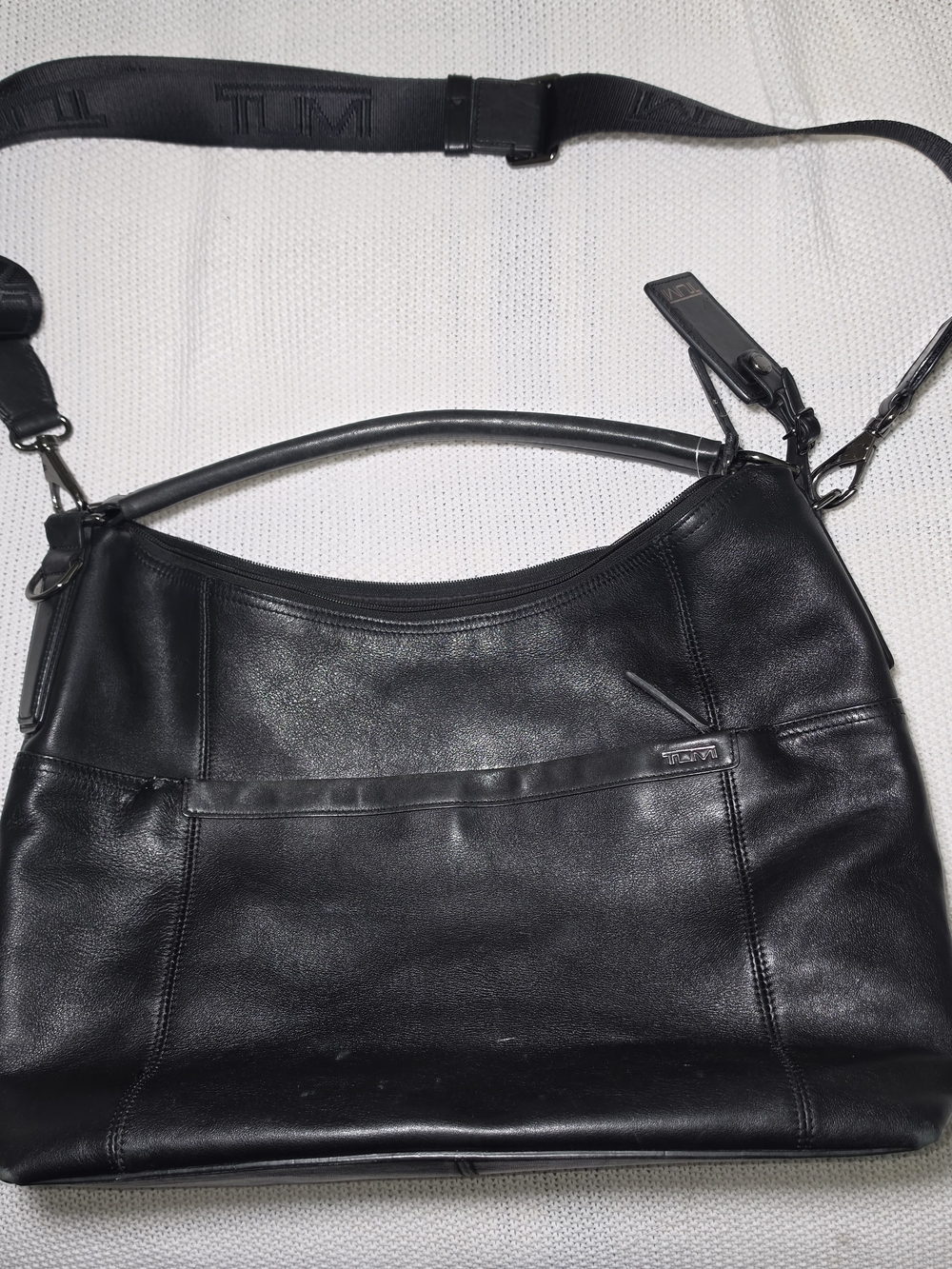 TUMI Black Leather Crossbody Shoulder Hobo Bag Large